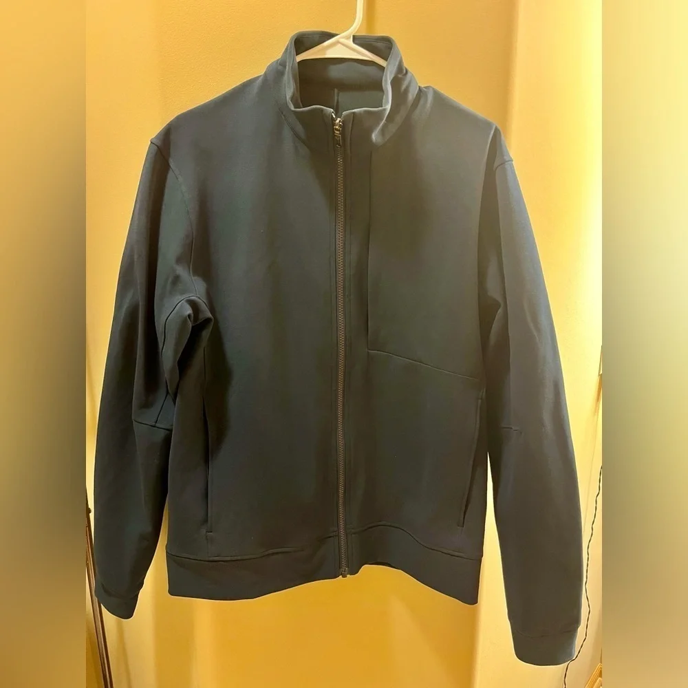 Lululemon Sojourn Jacket